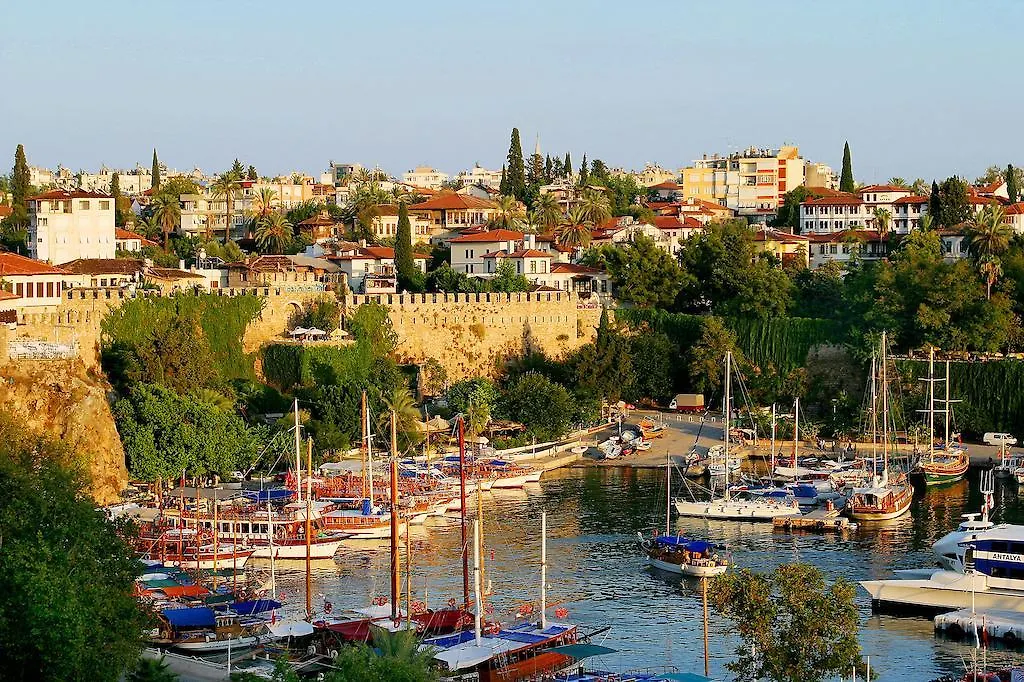 אנטליה Lavin Suites Hotel